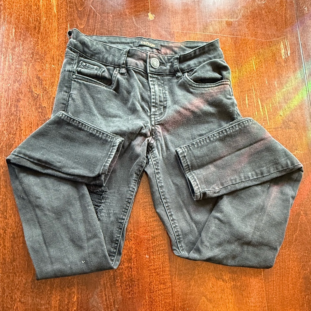 Black ripped jeans